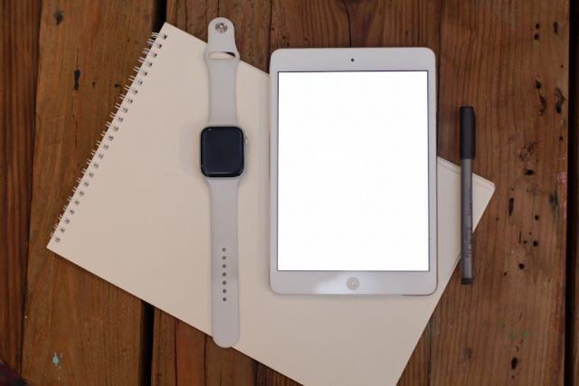 Analogique vs numérique : comprendre la différence simplement Analogique vs numérique : comprendre la différence simplement