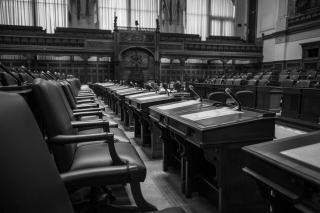Comment siègent le conseil départemental et le conseil régional